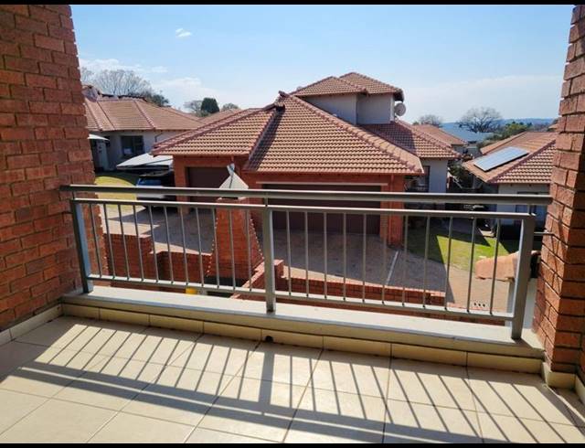 2 BEDROOM PROPERTY TO RENT IN SONNEGLANS